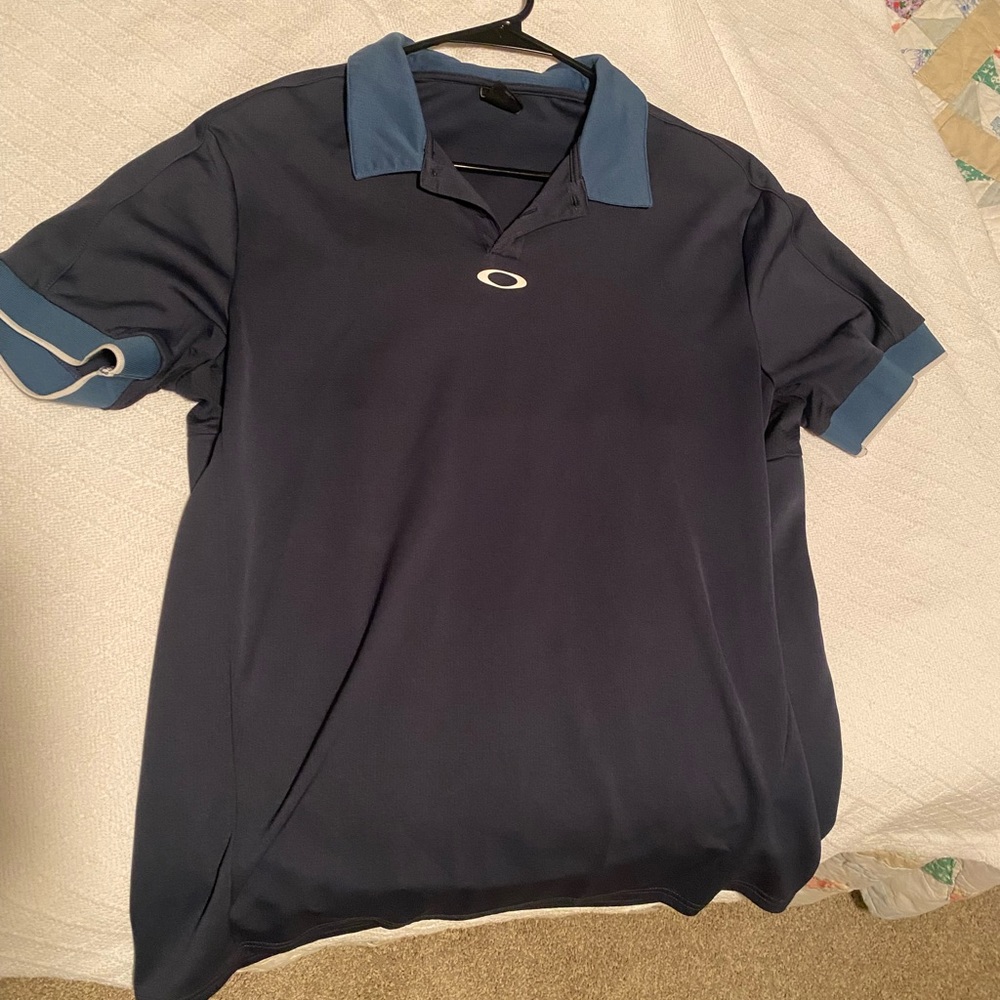 Oakley golf polo